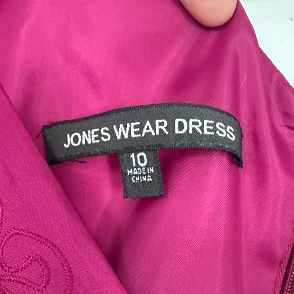 Jones Wear Sleeveless Fuchsia Midi Dress - Picture 9 of 10